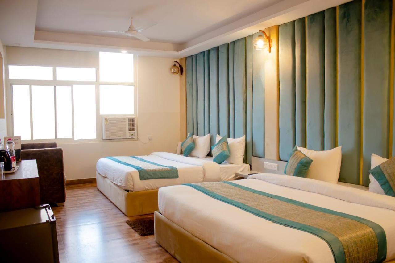 Hotel Airport City Нью-Дели Экстерьер фото